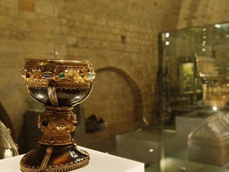 Legendary holy Chalice saw in Spain.